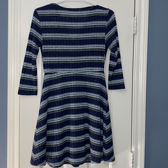 Franchescas Miami Dress - Picture 3 of 3